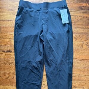 Athleta Brooklyn Ankle Pant, Black size 12